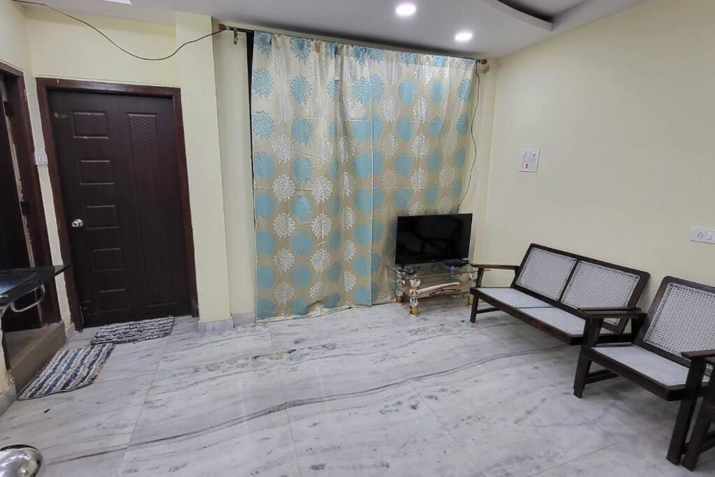 Paramount Cozy Villa Hyderabad Bagian luar foto